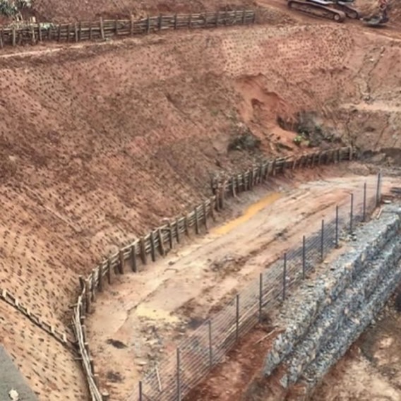 Mejoramiento de Terreno y Muro de Contención Penco